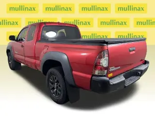 Toyota Tacoma 2009 4x4 Base 4p Camión de Acceso 6.1 pies. CB 5M