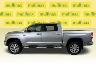 Toyota Tundra 2014 4x4 Limited 4dr CrewMax Cab Pickup SB (5.7L V8 FFV)
