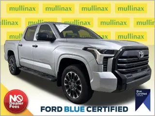Toyota Tundra 2024 4x4 SR 4p CrewMax Cab Pickup SB