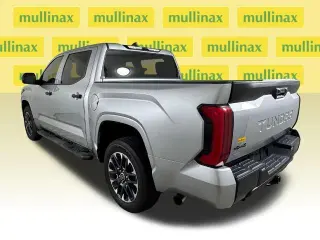 Toyota Tundra 2024 4x4 SR 4p CrewMax Cab Pickup SB