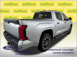 Toyota Tundra 2024 4x4 SR 4p CrewMax Cab Pickup SB
