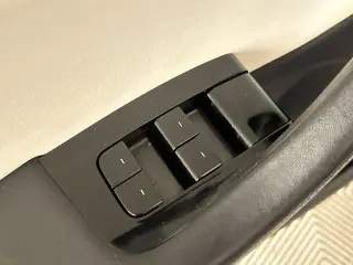 Tesla Model 3 2018 AWD Long Range 4dr Fastback
