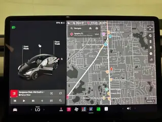 Tesla Model 3 2018 AWD Long Range 4dr Fastback