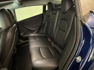 Tesla Model 3 2022 AWD Long Range 4p Sedán