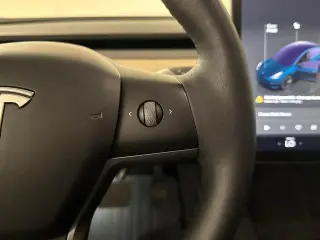 Tesla Model 3 2023 AWD Long Range 4p Sedan