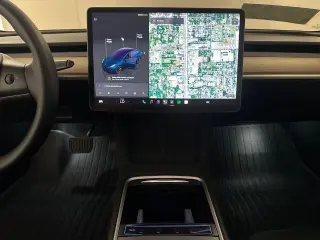 Tesla Model 3 2023 AWD Long Range 4p Sedan