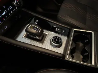 Mitsubishi Outlander PHEV 2025 AWD SEL 4p SUV