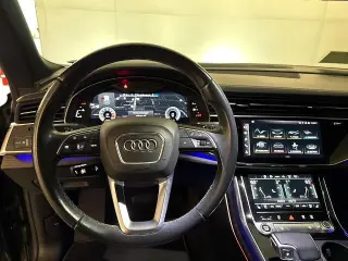 Audi Q8 2021 AWD quattro Prestige 55 TFSI 4p SUV