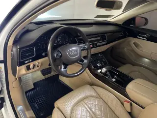 Audi A8 L 2018 AWD 4.0T quattro Sport Sedán 4 puertas