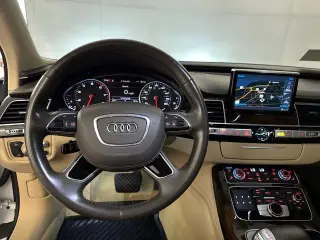 Audi A8 L 2018 AWD 4.0T quattro Sport Sedán 4 puertas