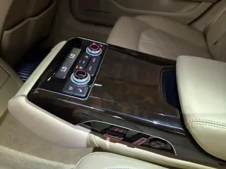 Audi A8 L 2018 AWD 4.0T quattro Sport Sedán 4 puertas