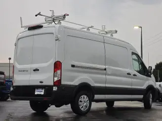 Furgoneta de carga Ford Transit 2019 250 3 puertas LWB Techo Medio con puerta corrediza del lado del pasajero