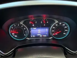 Chevrolet Equinox 2020 LT 4 puertas SUV con paquete 2FL