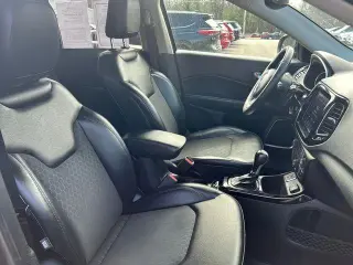 Jeep Compass 2018 Latitude 4 puertas SUV