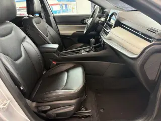 Jeep Compass 2025 4x4 Limited 4 puertas SUV