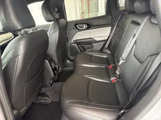 Jeep Compass 2025 4x4 Limited 4 puertas SUV