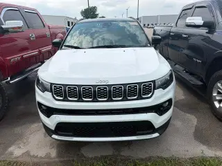 Jeep Compass 2025 4x4 Limited 4 puertas SUV