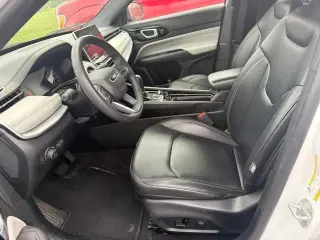 Jeep Compass 2025 4x4 Limited 4 puertas SUV