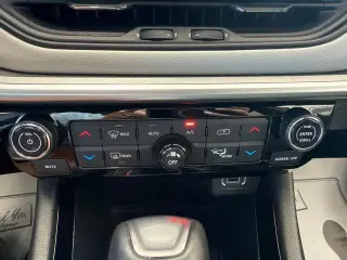 Jeep Compass 2025 4x4 Limited 4 puertas SUV