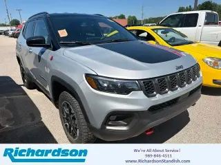 Jeep Compass 2025 4x4 Trailhawk 4 puertas SUV