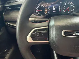 Jeep Compass 2025 4x4 Trailhawk 4 puertas SUV