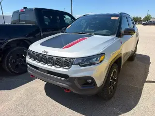 Jeep Compass 2025 4x4 Trailhawk 4 puertas SUV