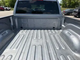 Ram 2500 2024 4x4 Big Horn Cabina Crew de 4 puertas, caja de 6.3 pies