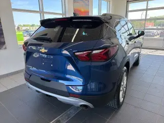 Chevrolet Blazer 2022 AWD LT 4 puertas SUV con 3LT