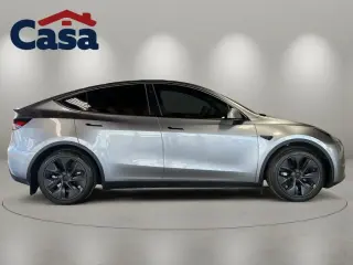 Tesla Model Y 2025 AWD Long Range 4p Crossover