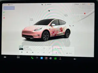 Tesla Model Y 2025 AWD Long Range 4p Crossover