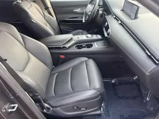 Genesis GV70 2025 AWD 2.5T Standard 4p SUV