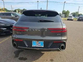 Genesis GV70 2025 AWD 2.5T Standard 4p SUV