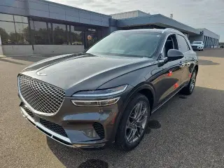 Genesis GV70 2025 AWD 2.5T Standard 4p SUV