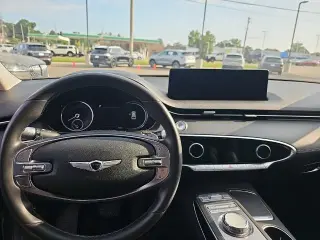 Genesis GV70 2025 AWD 2.5T Standard 4p SUV
