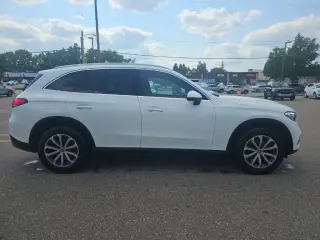 Mercedes-Benz GLC 2024 AWD GLC 300 4MATIC® 4p SUV