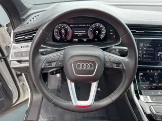 Audi Q7 2025 AWD quattro Premium Plus 55 TFSI 4p SUV