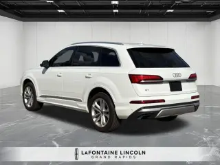Audi Q7 2025 AWD quattro Premium Plus 55 TFSI 4p SUV