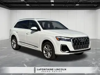 Audi Q7 2025 AWD quattro Premium Plus 55 TFSI 4p SUV