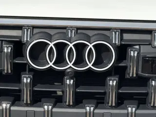 Audi Q7 2025 AWD quattro Premium Plus 55 TFSI 4p SUV