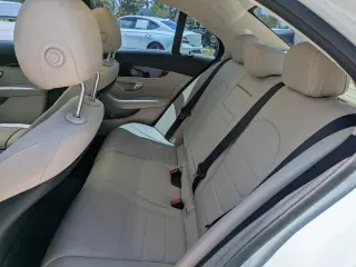 Mercedes-Benz Clase C 2018 C 300 4 puertas Sedan