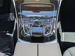 Mercedes-Benz Clase C 2018 C 300 4 puertas Sedan