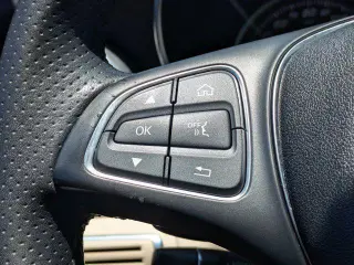 Mercedes-Benz Clase C 2018 C 300 4 puertas Sedan