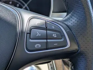 Mercedes-Benz Clase C 2018 C 300 4 puertas Sedan