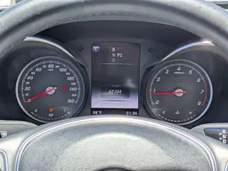 Mercedes-Benz Clase C 2018 C 300 4 puertas Sedan