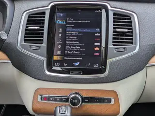 Volvo XC90 2022 AWD T6 Momentum 7 pasajeros 4 puertas SUV
