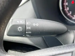 Toyota RAV4 2025 AWD XLE 4 puertas SUV