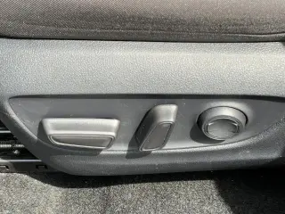 Toyota RAV4 2025 AWD XLE 4 puertas SUV