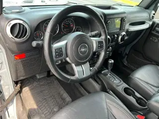 Jeep Wrangler Unlimited 2015 4x4 Rubicon 4 puertas SUV