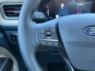 Ford Maverick 2026 AWD Lariat 4 puertas SuperCrew con caja de 4.5 pies