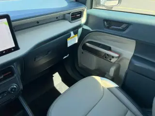 Ford Maverick 2026 AWD Lariat 4 puertas SuperCrew con caja de 4.5 pies